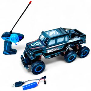 سيارة 6 عجلات