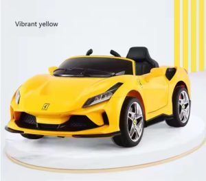 سيارة يقودها الطفل